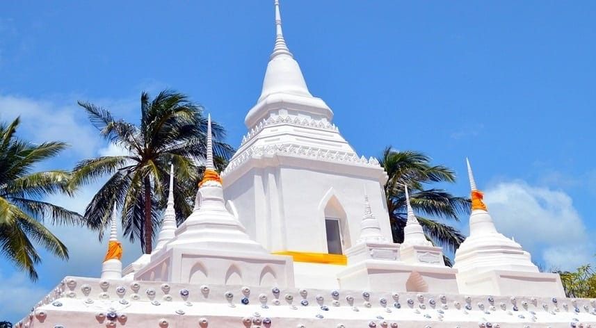 Wat Phu Khao Noi